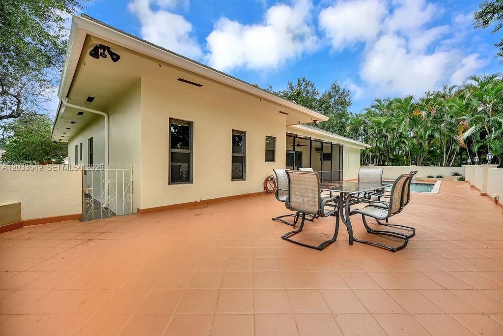 1067 SW 92nd Ave , Unit 1067, Plantation, FL 33324 Photo