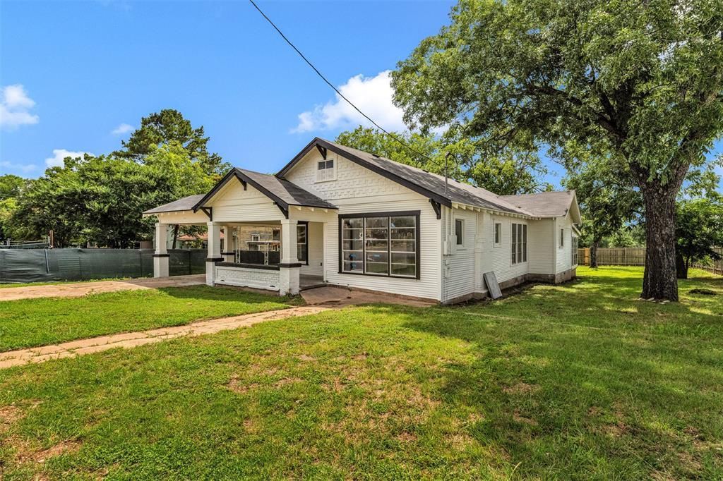 210 S 5th Street , Gatesville, TX 76528 Main Photo