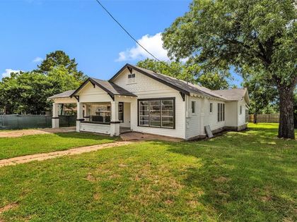 210 S 5th Street Gatesville, TX 76528