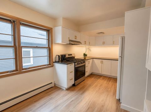 Main Photo