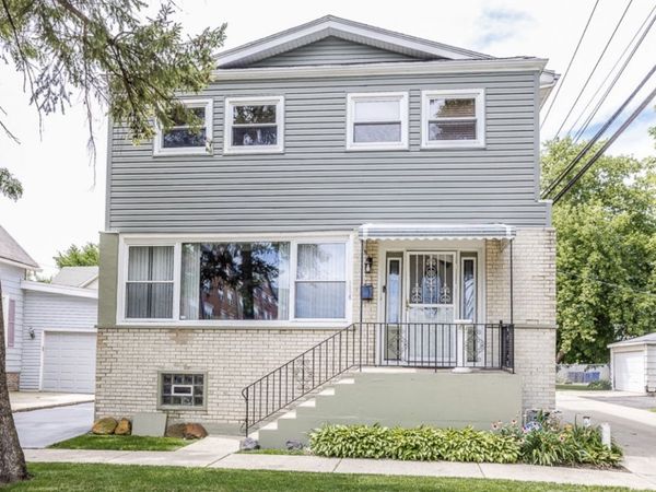 1910 Dewey Avenue , Evanston, IL 60201