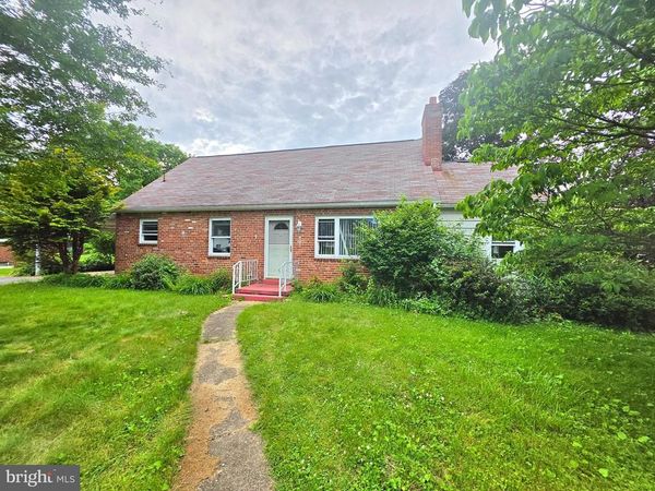 401 HALDEMAN BOULEVARD , NEW CUMBERLAND, PA 17070