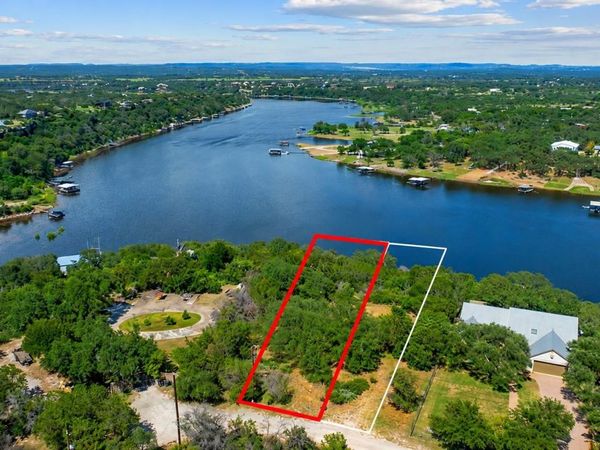 509 Nomad DR DR , Spicewood, TX 78669
