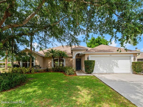 2215 Fallon Boulevard NE , Palm Bay, FL 32907