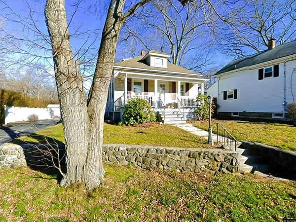 63 Dunster Lane, Winchester, MA 01890