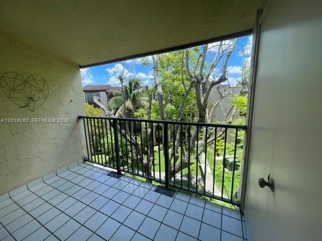 14601 N Kendall Dr , Unit 407K, Miami, FL 33186 Photo