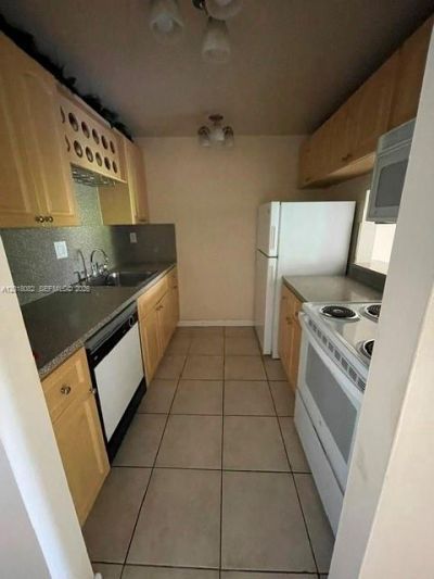14601 N Kendall Dr , Unit 407K, Miami, FL 33186 Photo