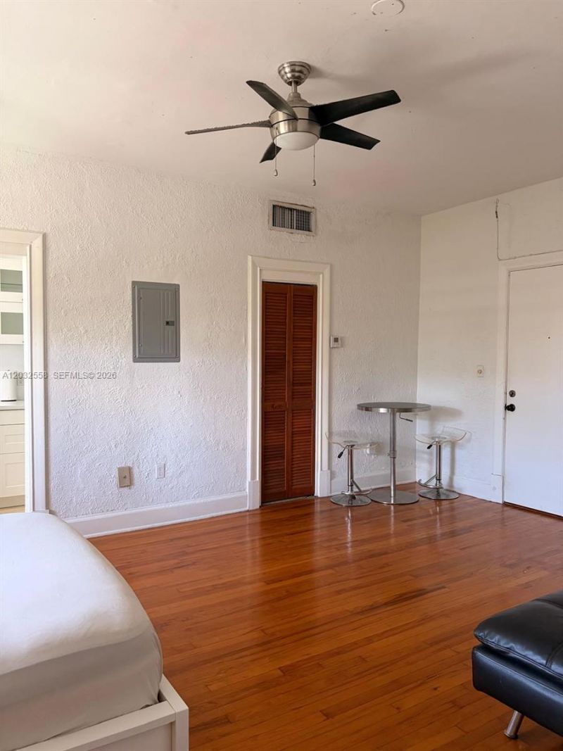 900 16th St , Unit 301, Miami Beach, FL 33139 Photo
