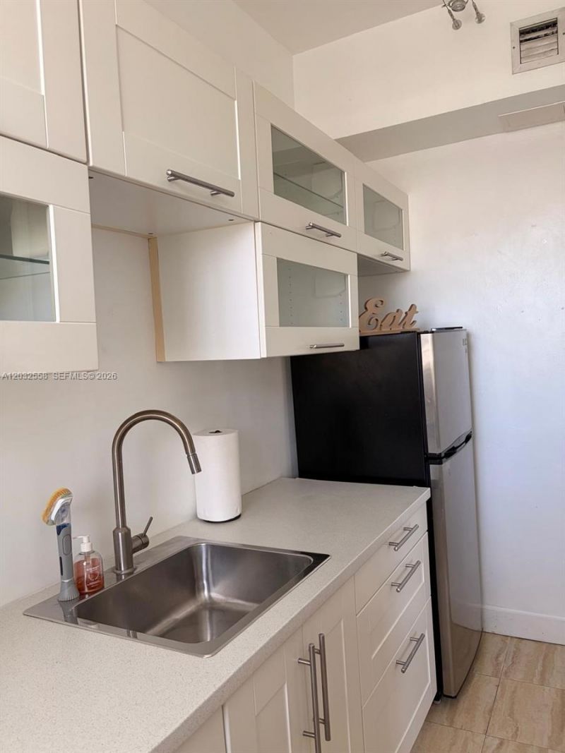 900 16th St , Unit 301, Miami Beach, FL 33139 Photo