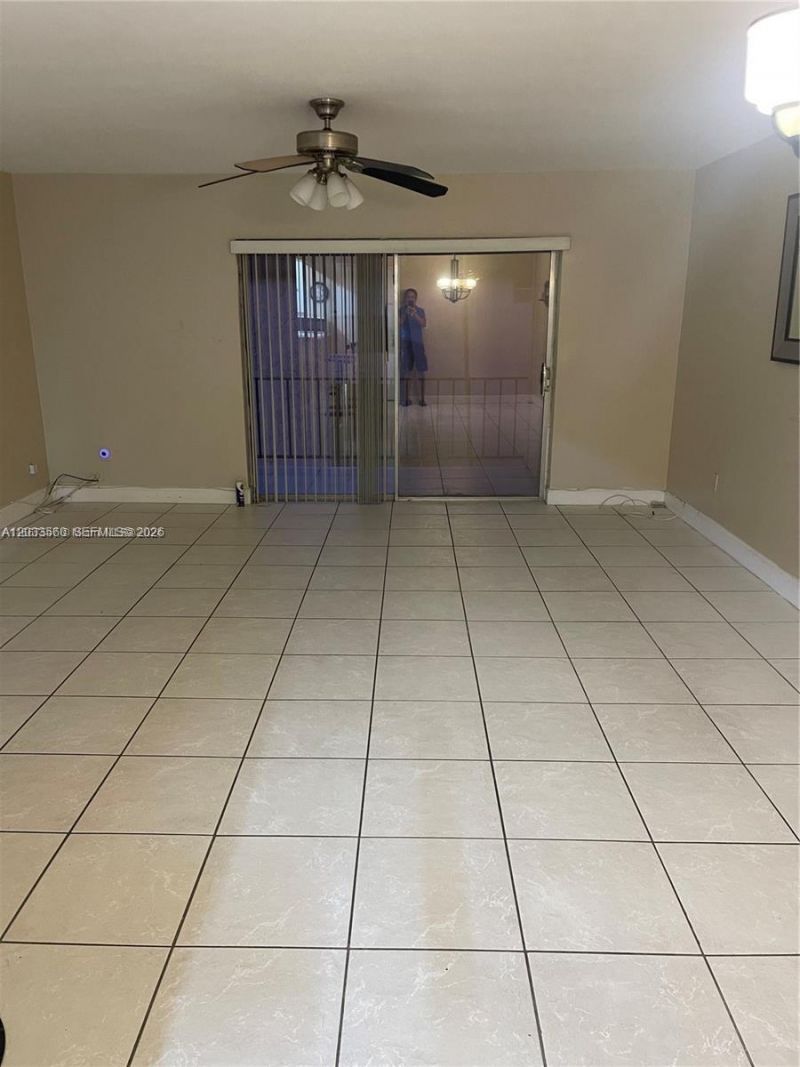 10383 N Kendall Dr , Unit N5, Miami, FL 33176 Photo