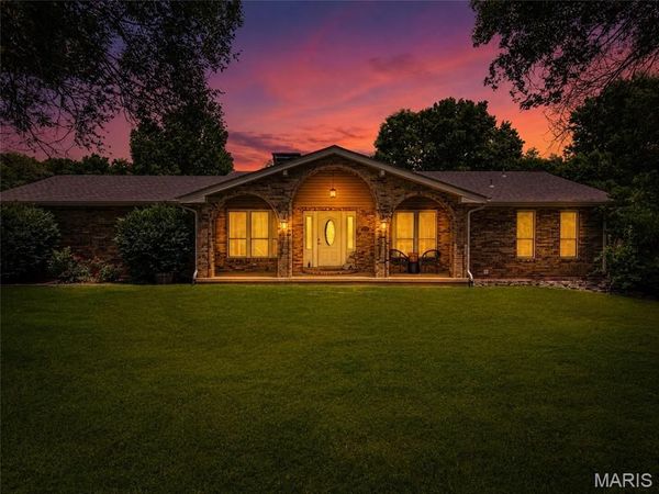 1726 Lake Virginia Drive, Festus, MO 63028