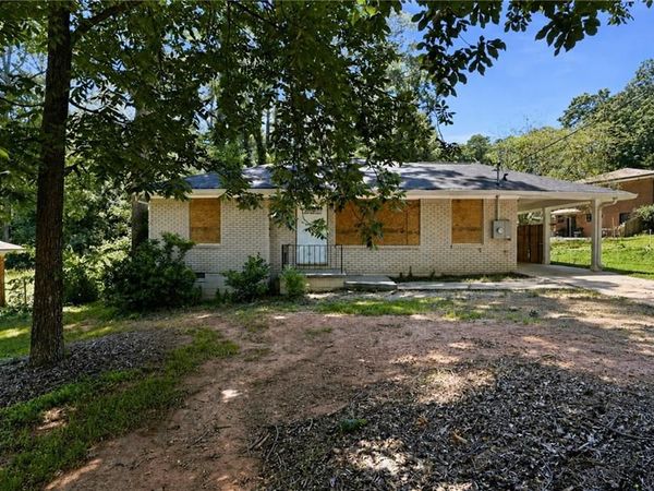 4303 Mercer Road , Decatur, GA 30035