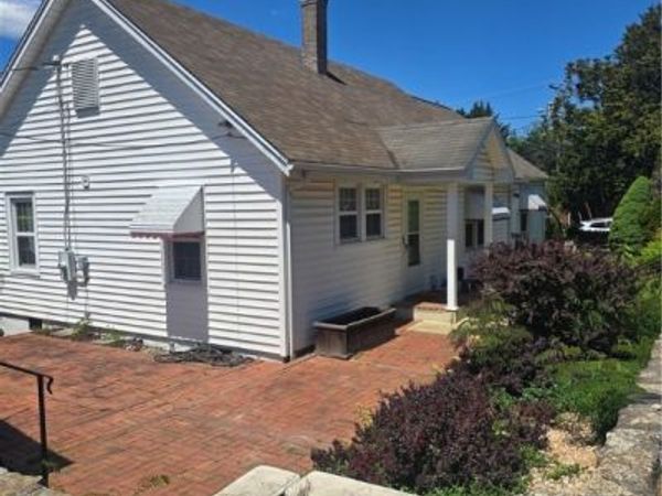 125 Houston Street , Lexington, VA 24450