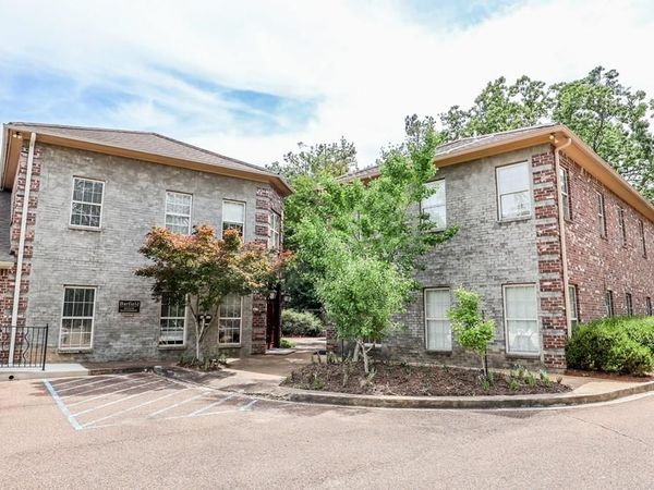 1300 Access Rd. #300, Oxford, MS 38655