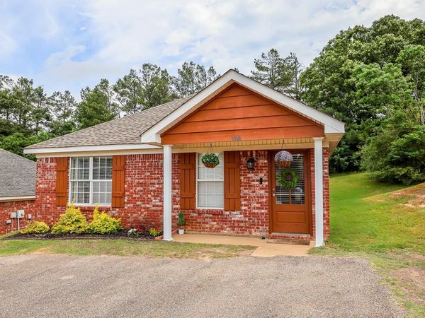 118 Pr 3089, Oxford, MS 38655
