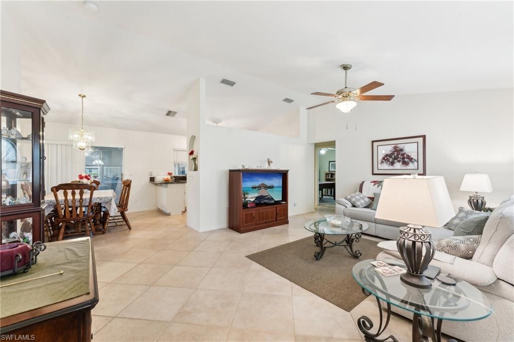 914 SW 3rd Ave, Cape Coral, FL 33991 Photo