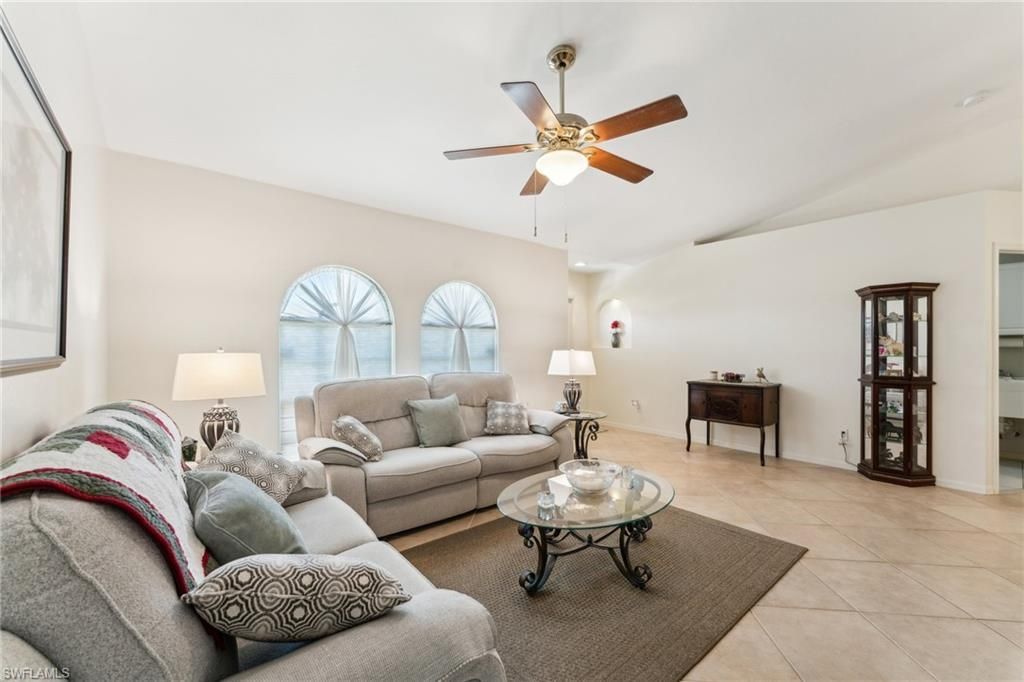 914 SW 3rd Ave, Cape Coral, FL 33991 Photo