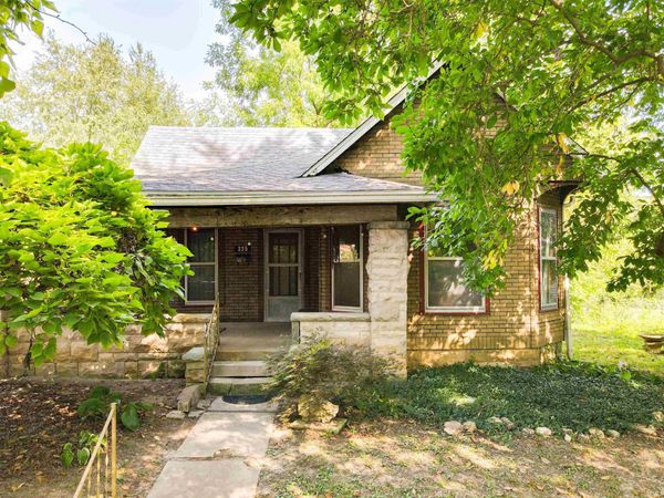 325 S Fairview Street, Bloomington, IN 47403