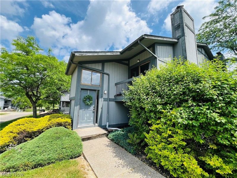 7047 Bristlewood Drive, Concord Township, OH 44077 Photo 4