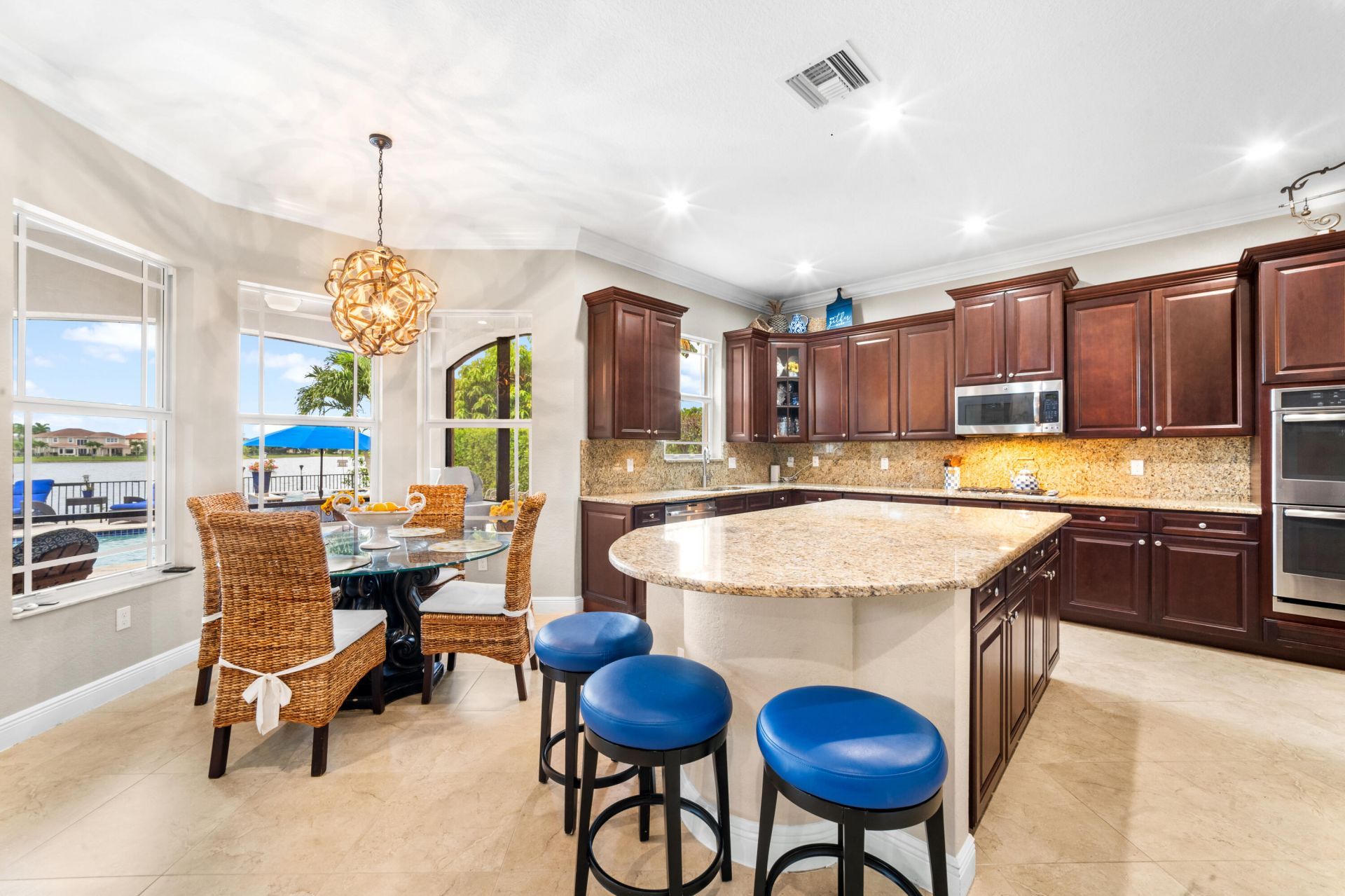 10151 Lake Vista Court, Parkland, FL 33076 Photo
