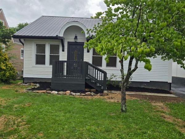 3317 Monmouth St , Knoxville, TN 37917