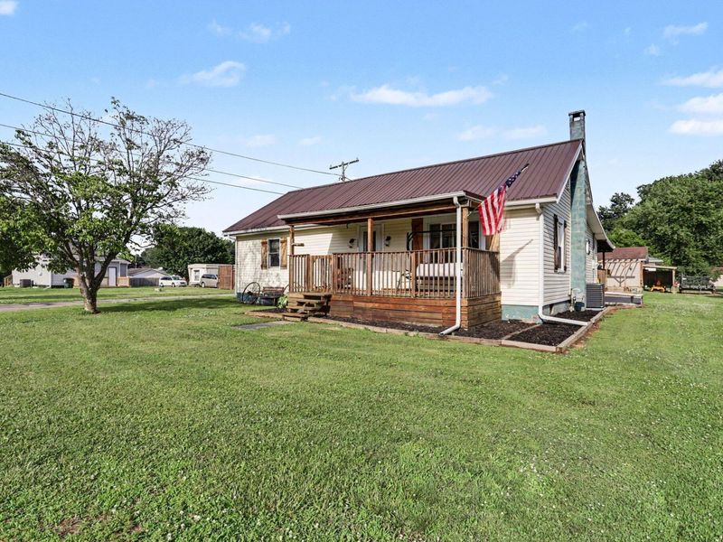 108 Washington Street, Coshocton, OH 43812 Photo 3