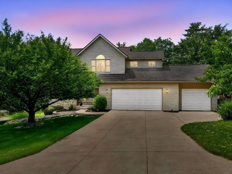 726 Alpine Circle, Heath, OH 43056 Photo 2