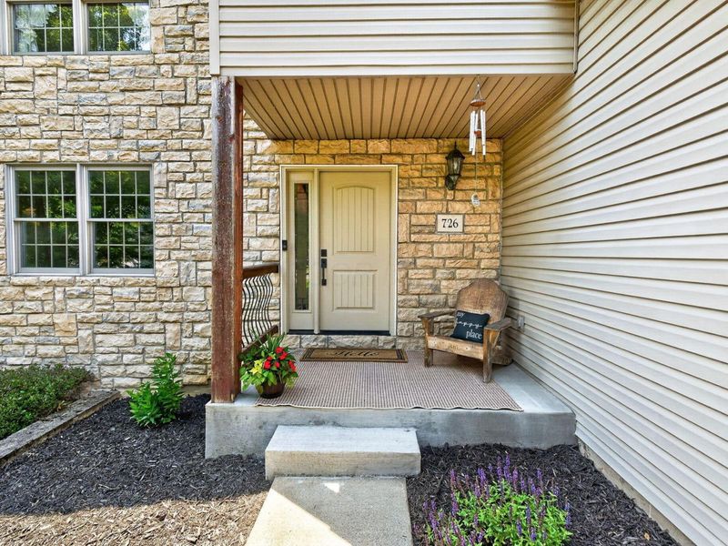 726 Alpine Circle, Heath, OH 43056 Photo 7