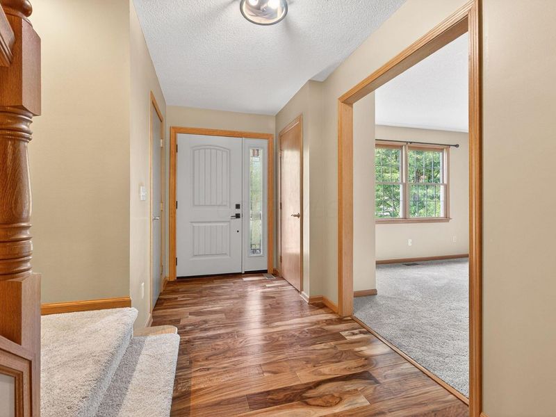 726 Alpine Circle, Heath, OH 43056 Photo 9