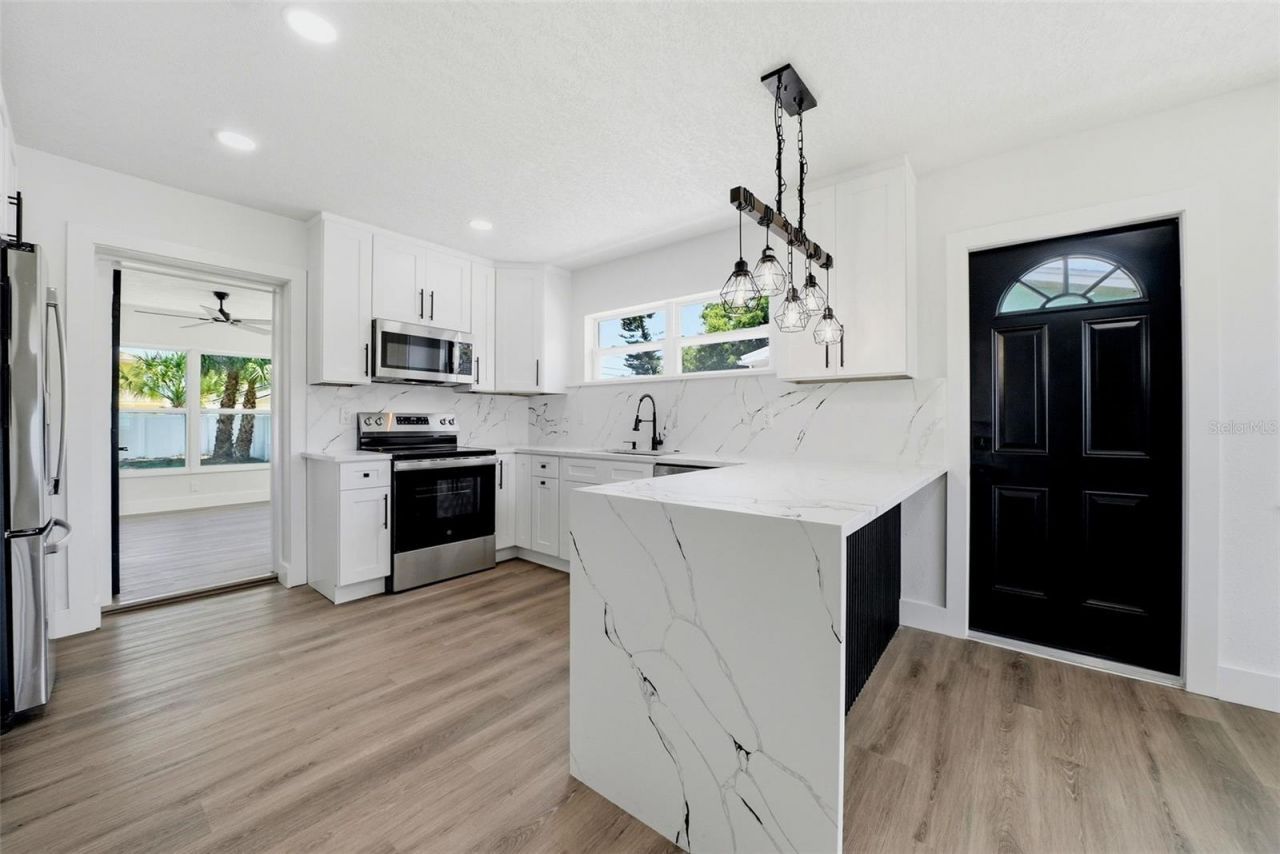 5530 2 Avenue N, Saint Petersburg, FL 33710 Photo