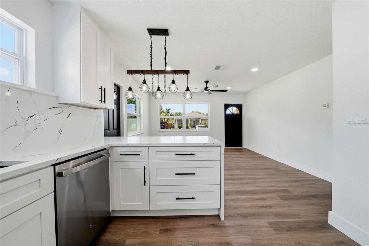 5530 2 Avenue N, Saint Petersburg, FL 33710 Photo