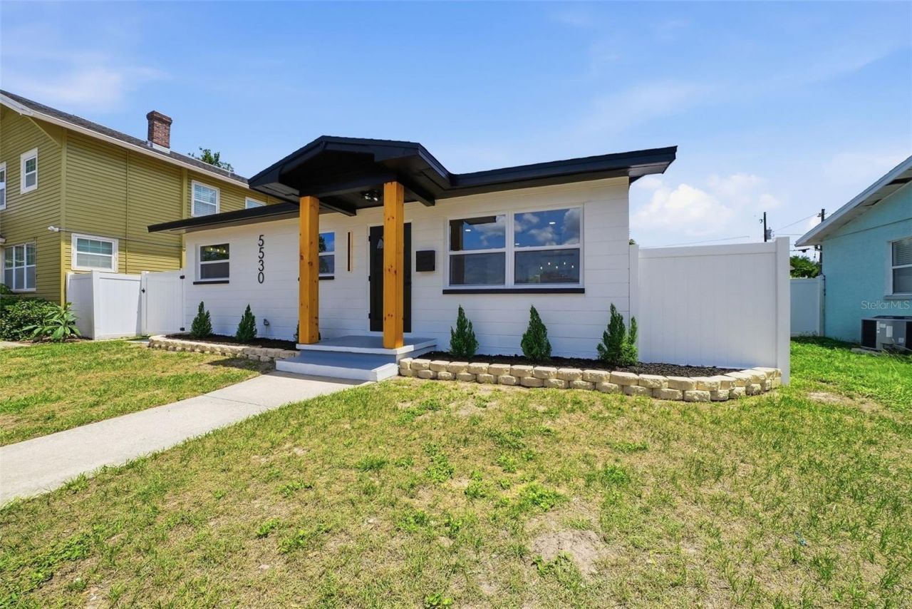 5530 2 Avenue N, Saint Petersburg, FL 33710 Photo
