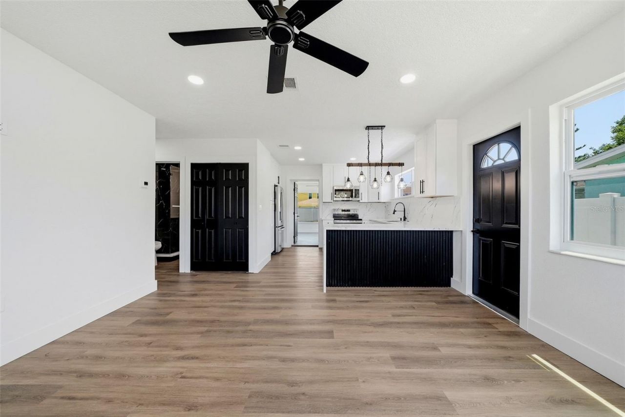 5530 2 Avenue N, Saint Petersburg, FL 33710 Photo