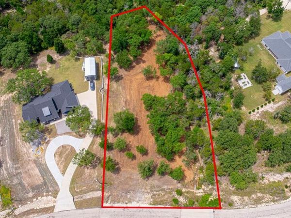 1018 Creek Crossing Road , Glen Rose, TX 76070