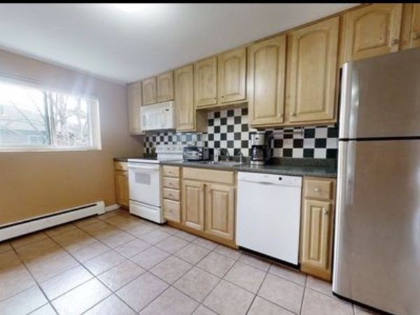 50 Bryon Rd, Unit 6, Boston, MA 02467