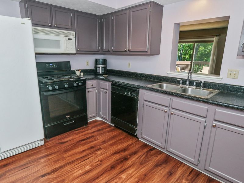 1967 Noble Run Way, Unit 8, Columbus, OH 43229 Photo 11
