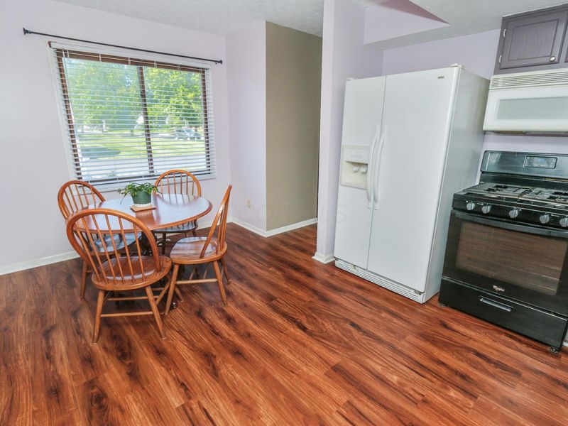 1967 Noble Run Way, Unit 8, Columbus, OH 43229 Photo 12