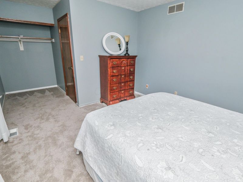1967 Noble Run Way, Unit 8, Columbus, OH 43229 Photo 38