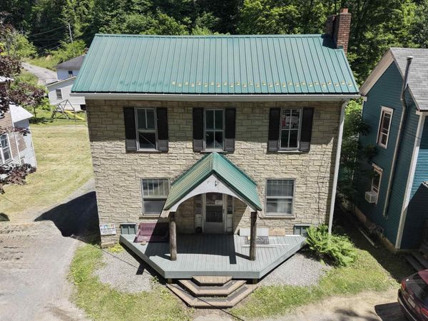 128 Harpertown Road, Elkins, WV 26241