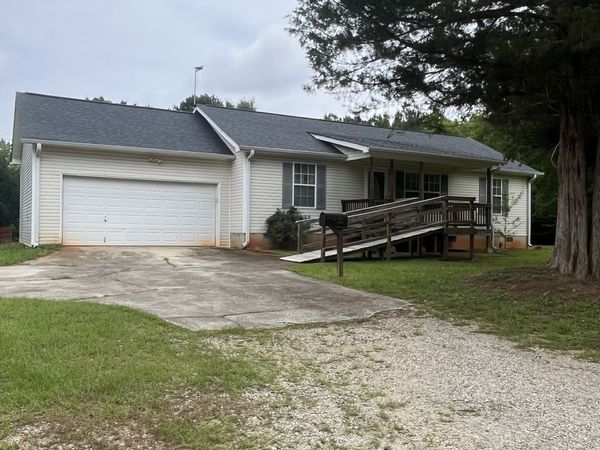 113 Hoyt Road, Milner, GA 30257