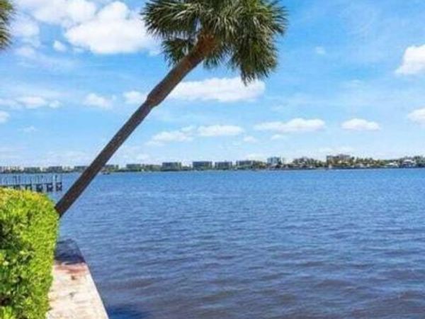 896 N Federal Highway, Unit 132, Lantana, FL 33462