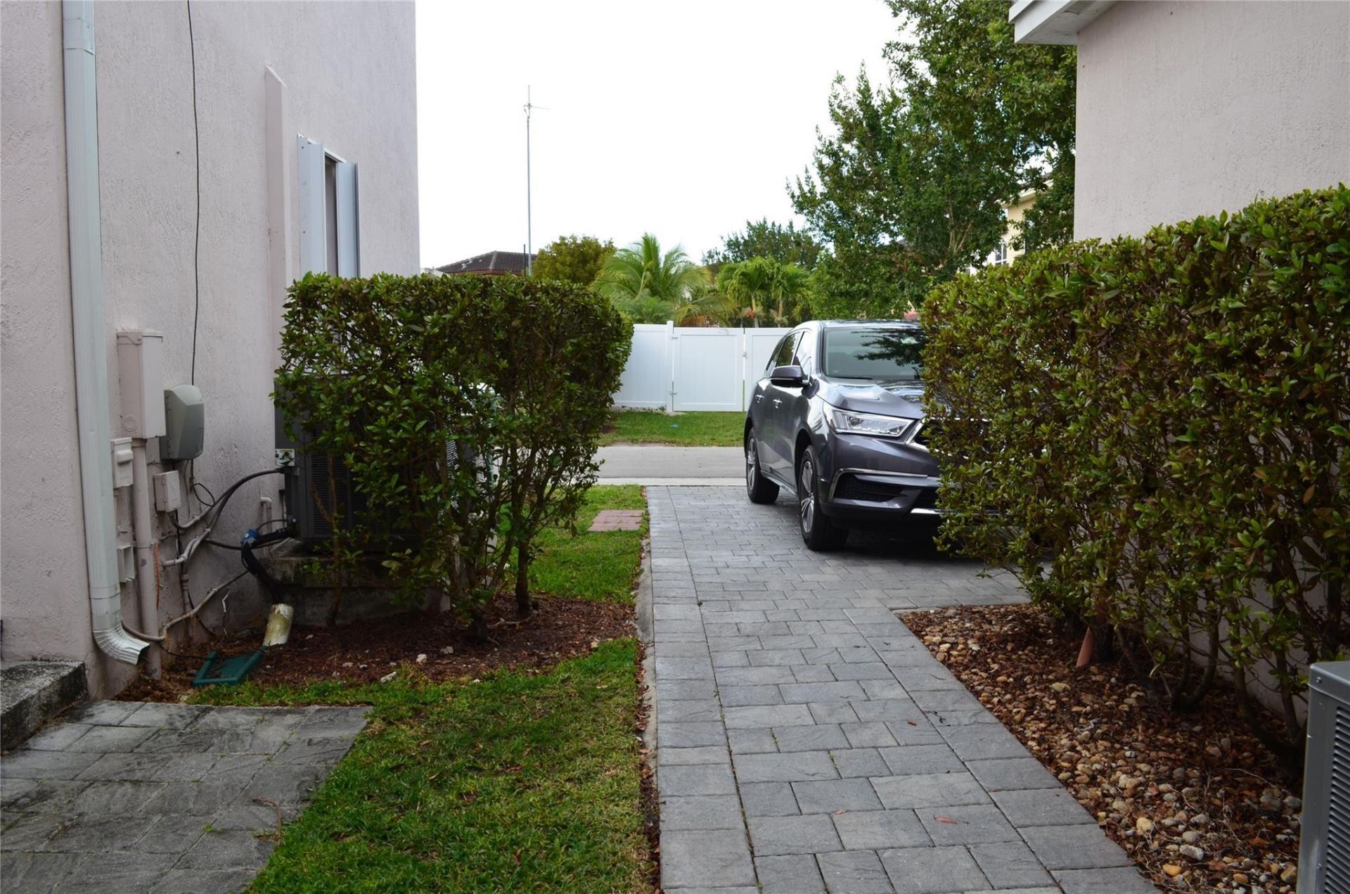 17093 SW 93rd Street, Miami, FL 33196 Photo