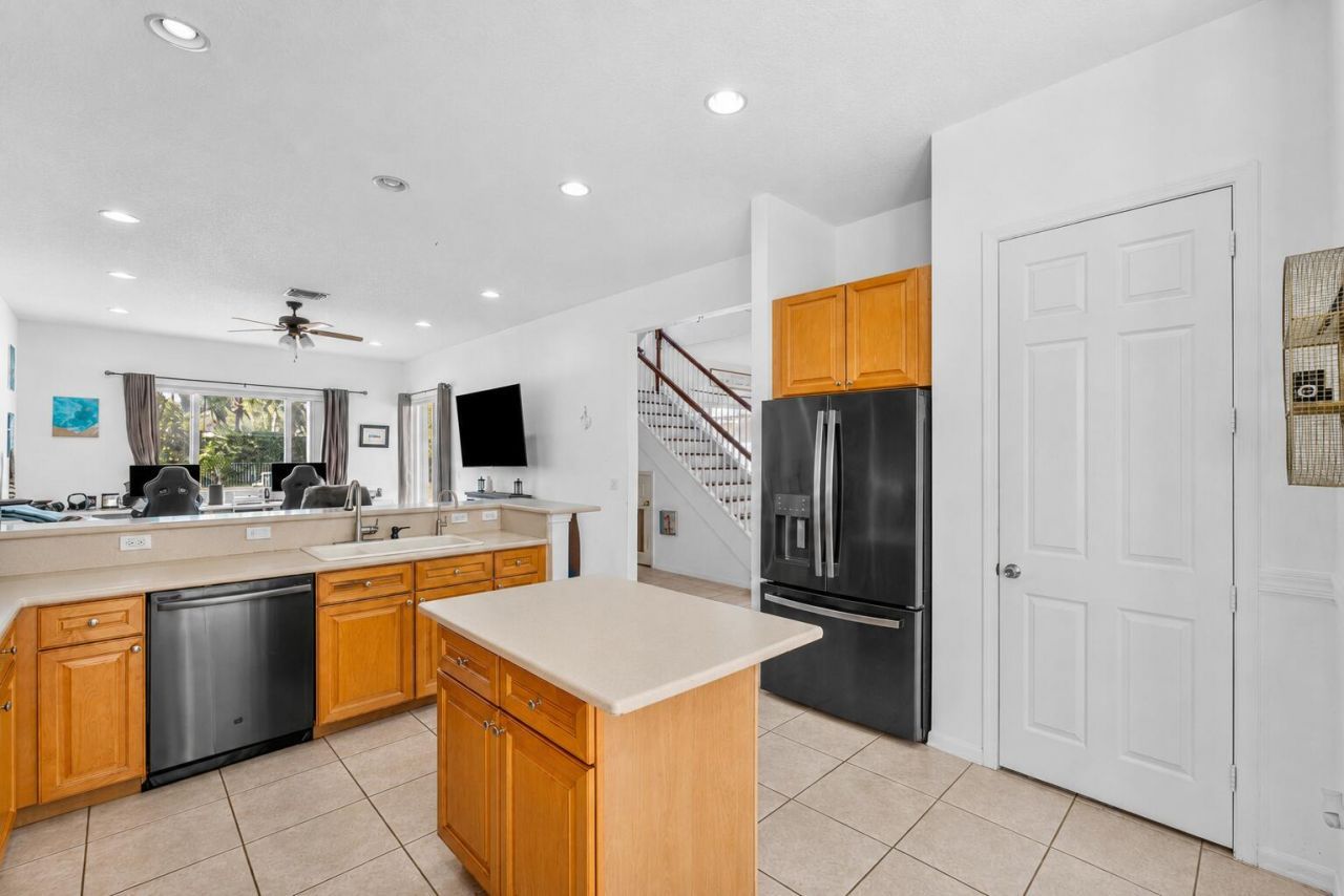 140 Bellezza Terrace, Royal Palm Beach, FL 33411 Photo