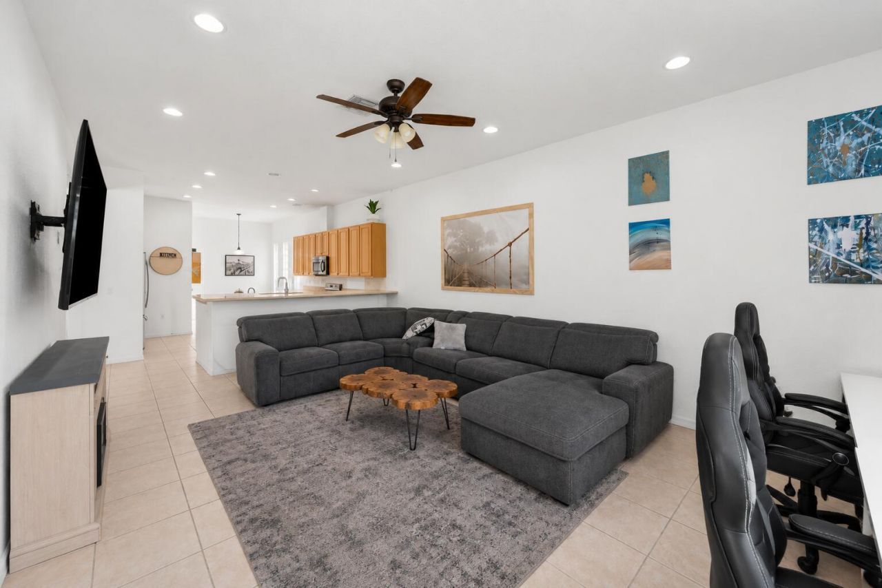 140 Bellezza Terrace, Royal Palm Beach, FL 33411 Photo