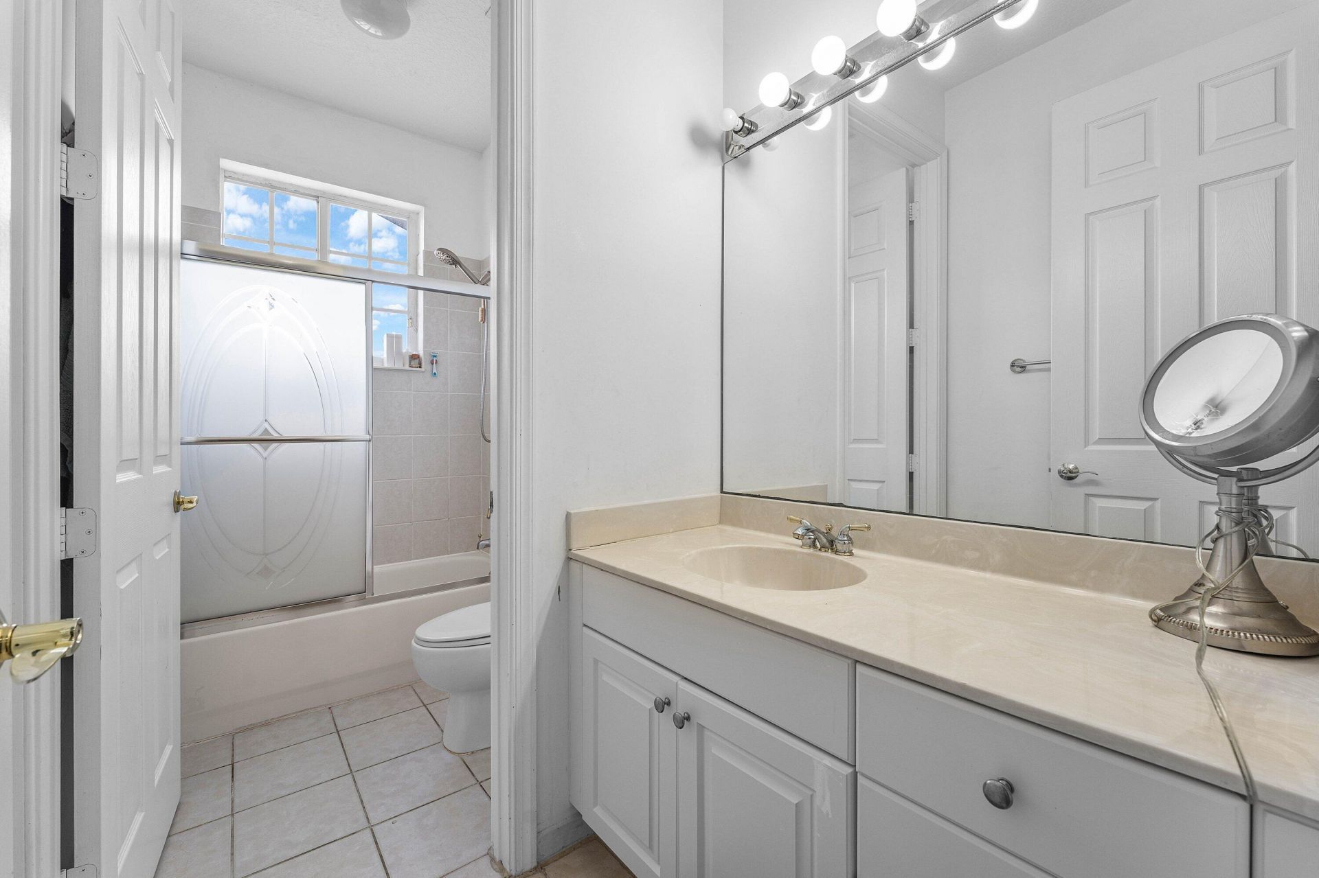 140 Bellezza Terrace, Royal Palm Beach, FL 33411 Photo