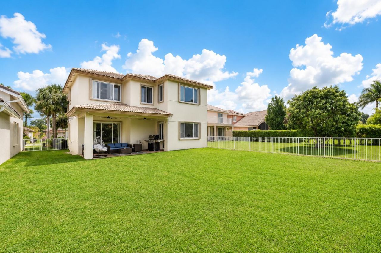 140 Bellezza Terrace, Royal Palm Beach, FL 33411 Photo