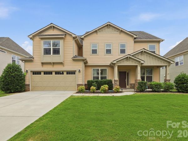 130 Eagles Landing Drive, Mooresville, NC 28117