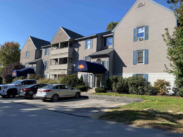 167 Eastern Avenue, Unit 201, Manchester, NH 03104