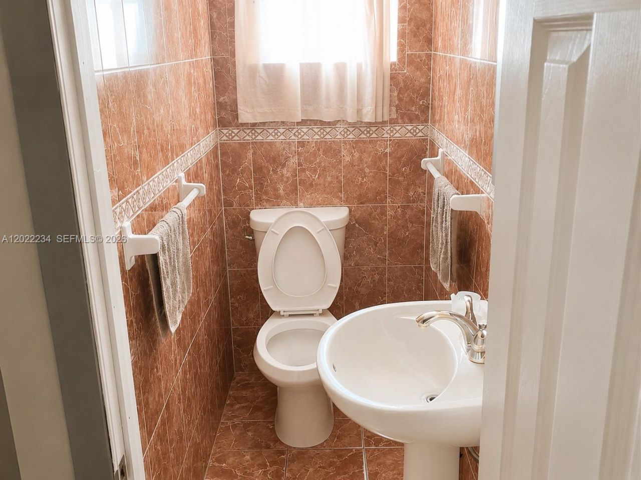 716 NW 4th St, Hallandale Beach, FL 33009 Photo
