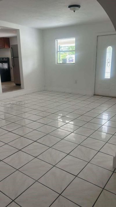 2467 NW 103rd St , Unit 1, Miami, FL 33147 Photo